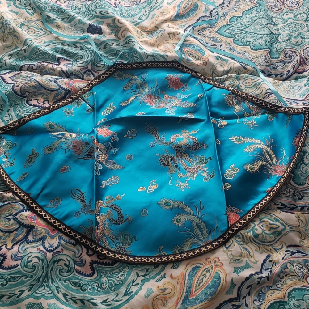 Handkerchief style hippie tie top
